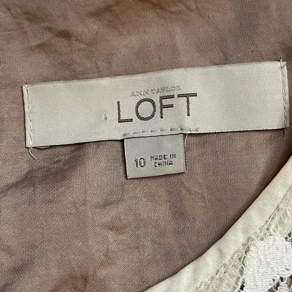 LOFT, CREAM COLOR, LACE MINI DRESS. TAUPE COLOR UNDERLAY. SIZE 10 - Picture 8 of 9